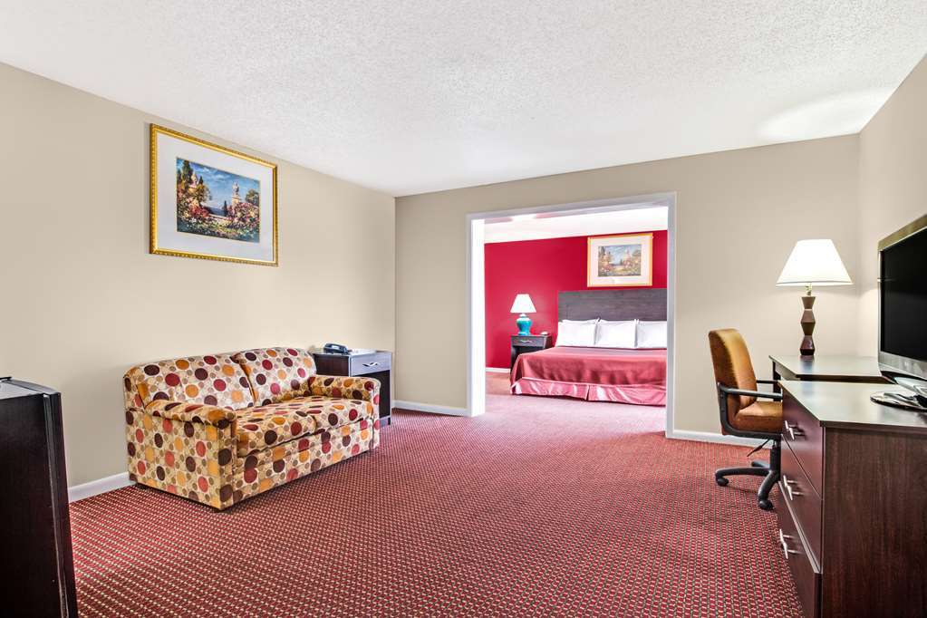 Ramada By Wyndham 3*