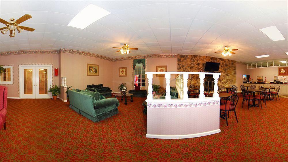 Ramada By Wyndham Murfreesboro